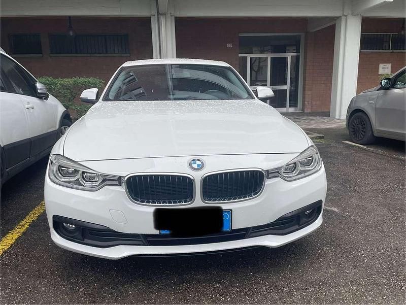 Usata BMW 316 Comfort Edition 116 CV (85 kW) 2016 Bianco Station wagon