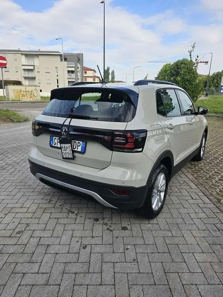 Usata VW T-Cross Style 110 CV (80 kW) 2023 Bianco/6u  ascot grey SUV