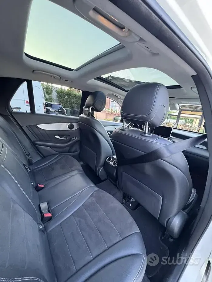 Usata Mercedes GLC250 204 CV (150 kW) 2019 Bianco SUV
