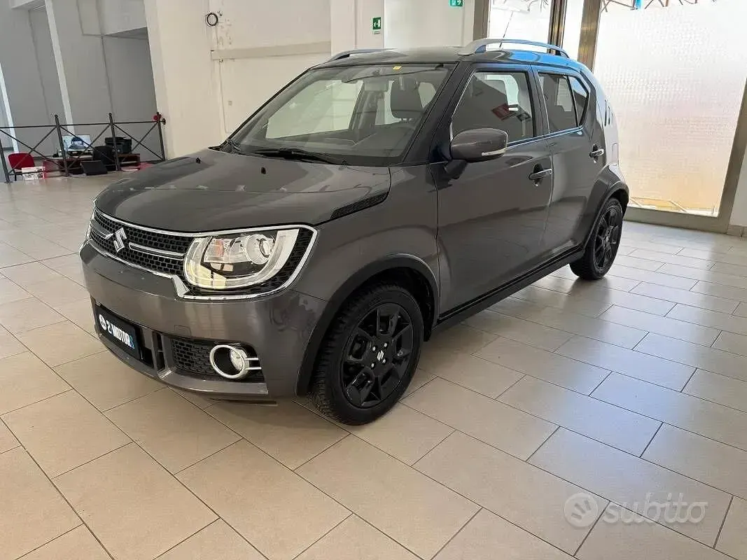 Usata Suzuki Ignis 90 CV (66 kW) 2019 Grigio SUV