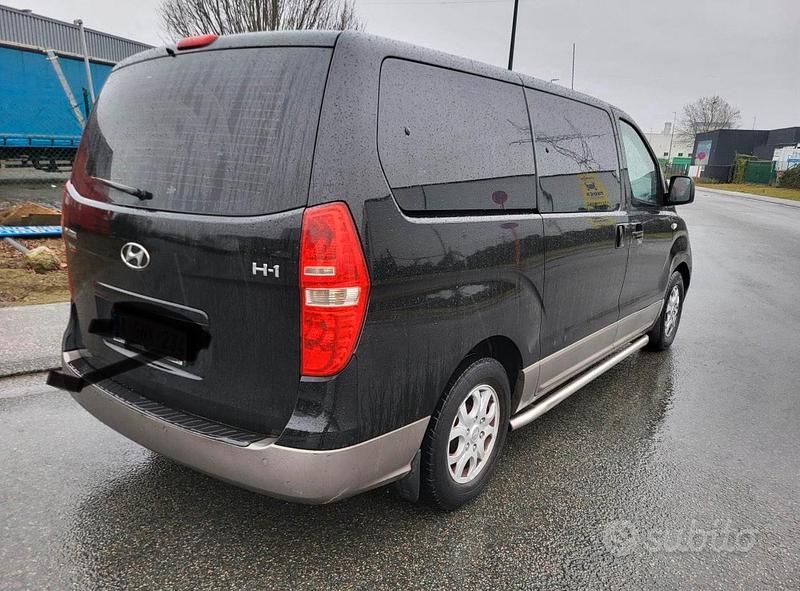 Usata Hyundai H-1 2012 Nero Monovolume