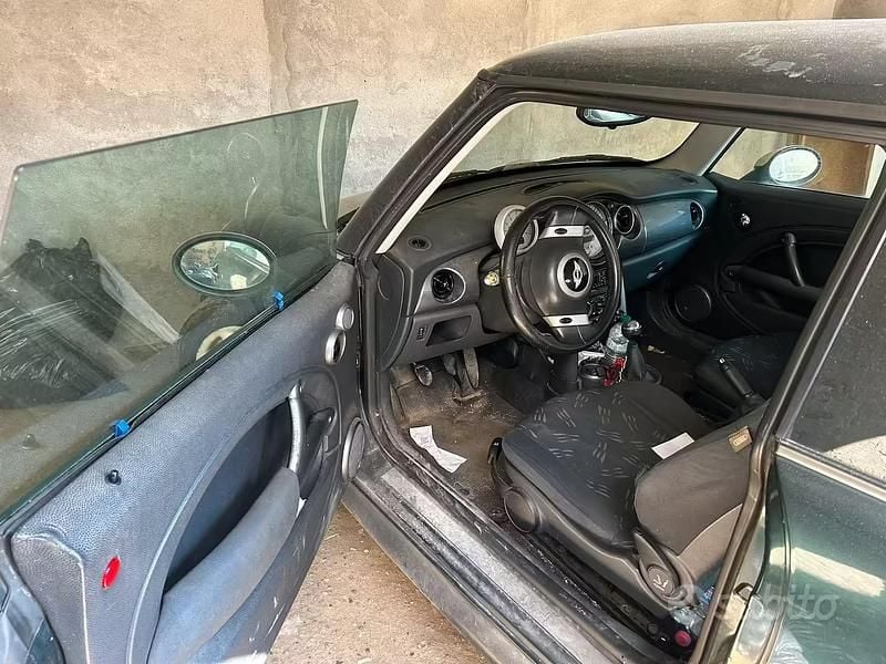 Usata Mini ONE 88 CV (64 kW) 2005 Verde Utilitaria