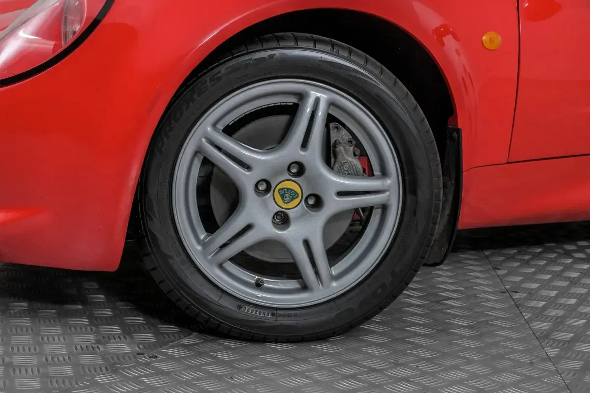 Usata Lotus Elise 145 CV (106 kW) 1997 Rosso Cabrio