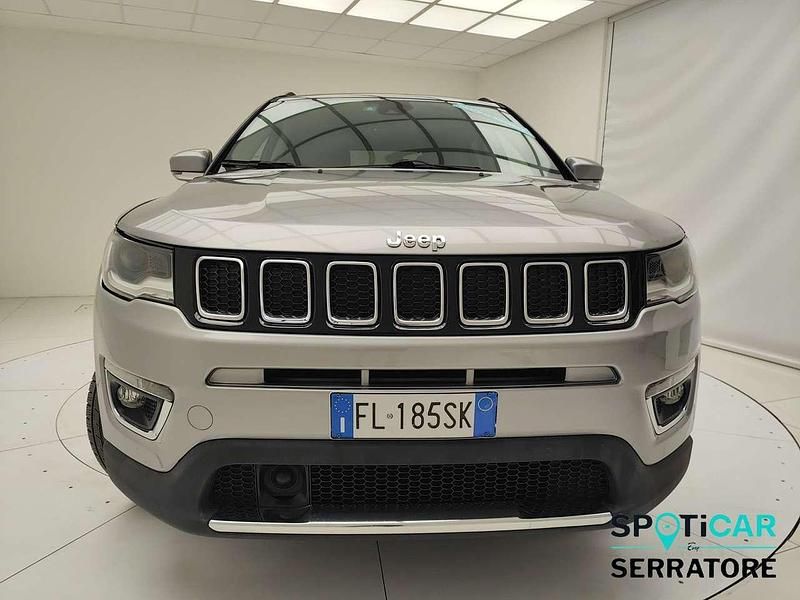 Usata Jeep Compass Limited 140 CV (102 kW) 2017 Argento SUV