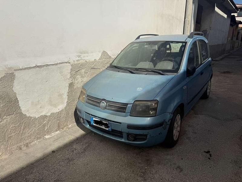 Usata 2004 Fiat Panda Dynamic Due volumi | 600 € (Super prezzo) - Immagine 1/4