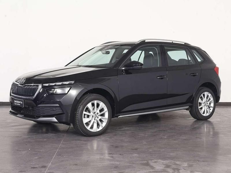 Nero tulipano Usata 2022 Skoda Kamiq Style SUV | 17.900 € (Buon prezzo) - Immagine 1/4