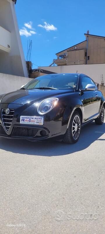 Nero Usata 2015 Alfa Romeo MiTo Progression Utilitaria | 6200 € (Cara) - Immagine 1/4