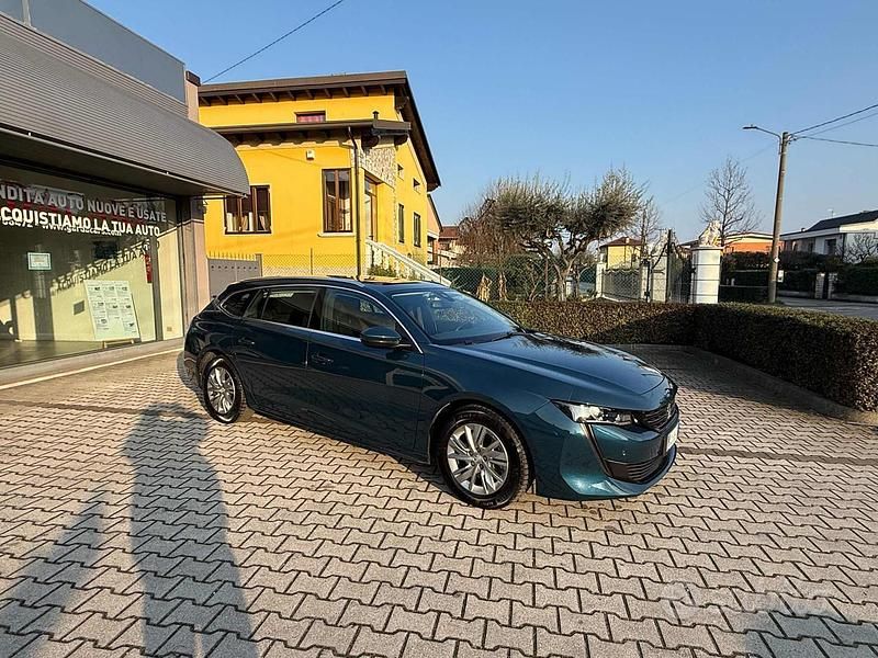 Usata Peugeot 508 Business-Line 131 CV (96 kW) 2021 Blu Station wagon
