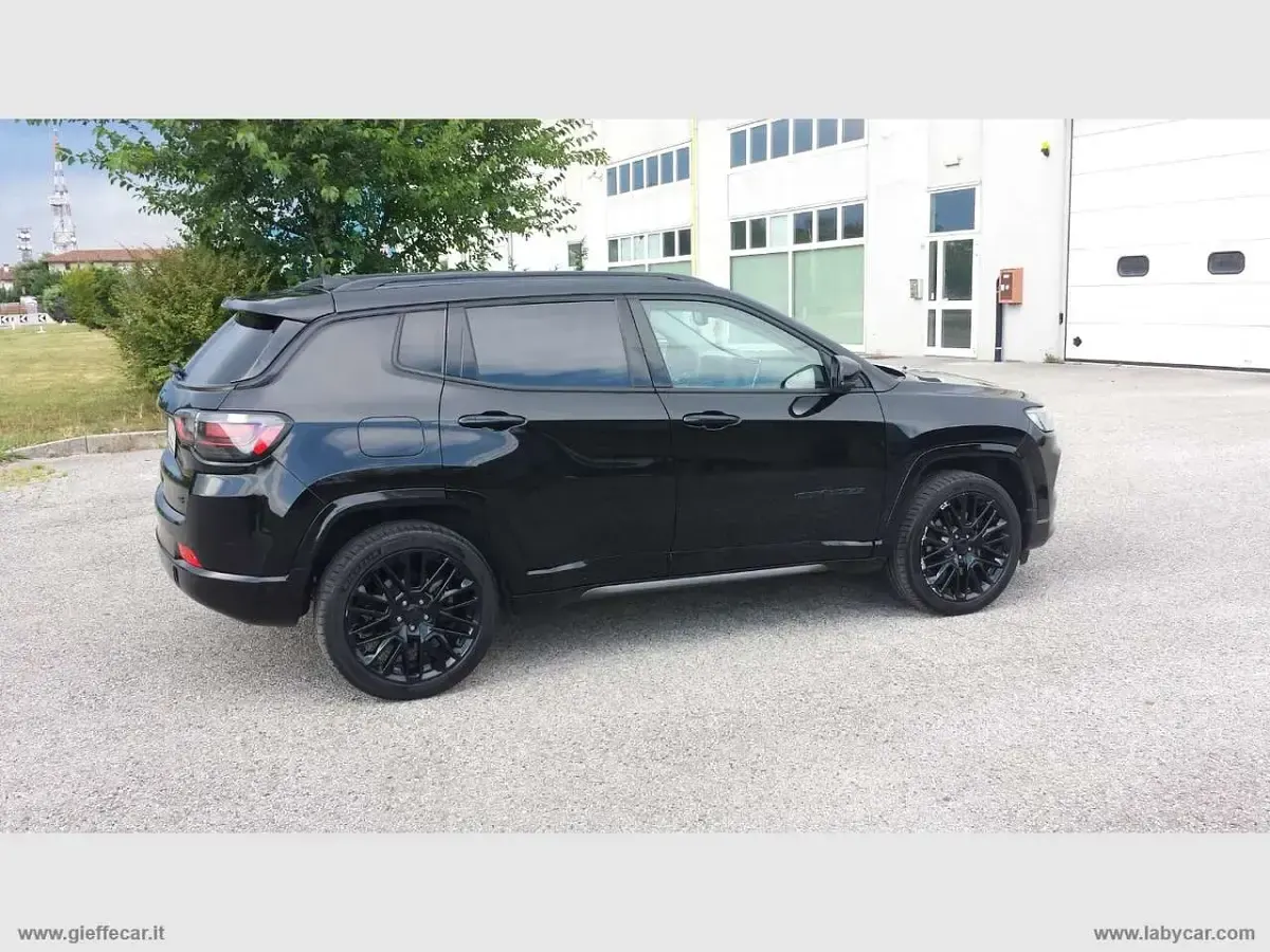 Usata Jeep Compass 179 CV (131 kW) 2022 Nero SUV