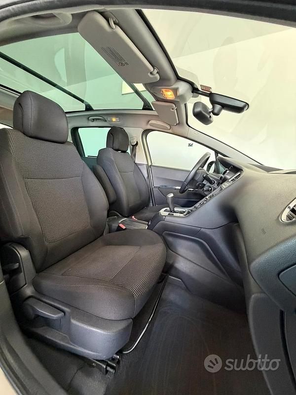 Usata Peugeot 5008 156 CV (114 kW) 2010 Monovolume