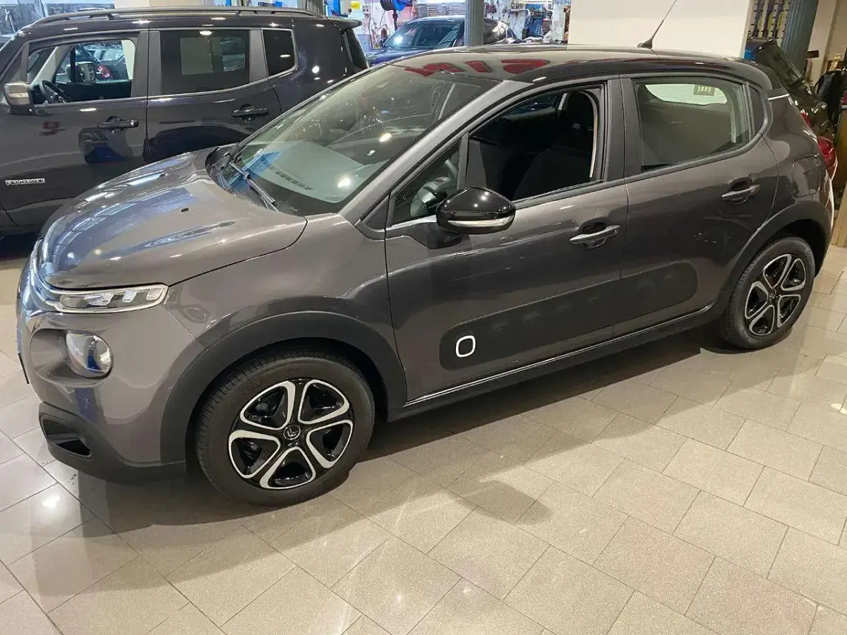Usata Citroën C3 110 CV (80 kW) 2023 Grigio Utilitaria