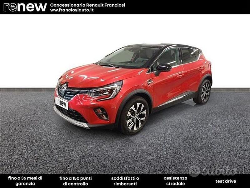 Usata Renault Captur Intens 91 CV (66 kW) 2022 Rosso SUV