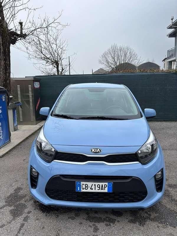 Usata Kia Picanto 67 CV (49 kW) 2020 Blu/azzurro Utilitaria