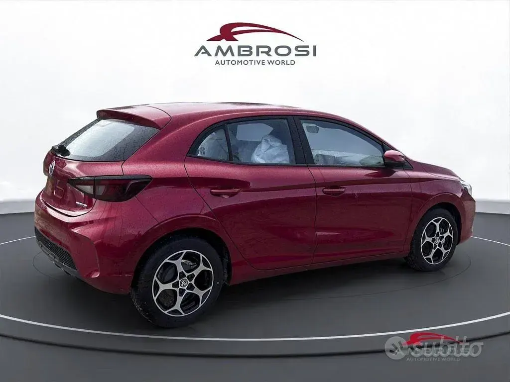 Nuova MG MG3 Comfort 116 CV (85 kW) 2026 Rosso Utilitaria