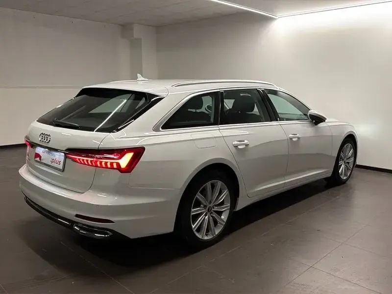 Usata Audi A6 Business 204 CV (150 kW) 2021 Bianco ghiaccio metallizzato Station wagon