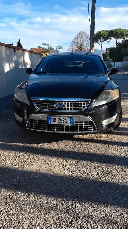 Nero Usata 2008 Ford Mondeo Tre volumi | 2800 € (Super prezzo) - Immagine 1/4