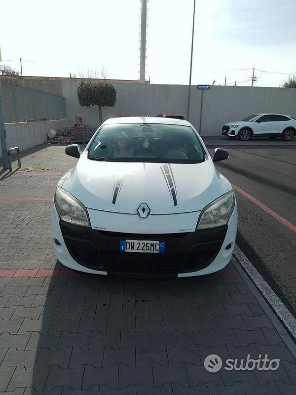 Usata Renault Mégane Coupé 110 CV (80 kW) 2009 Coupé