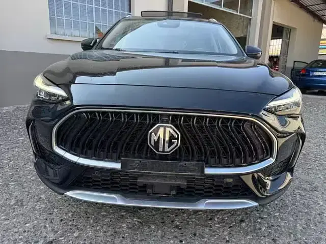 Usata MG HS Luxury 162 CV (119 kW) 2024 Nero SUV