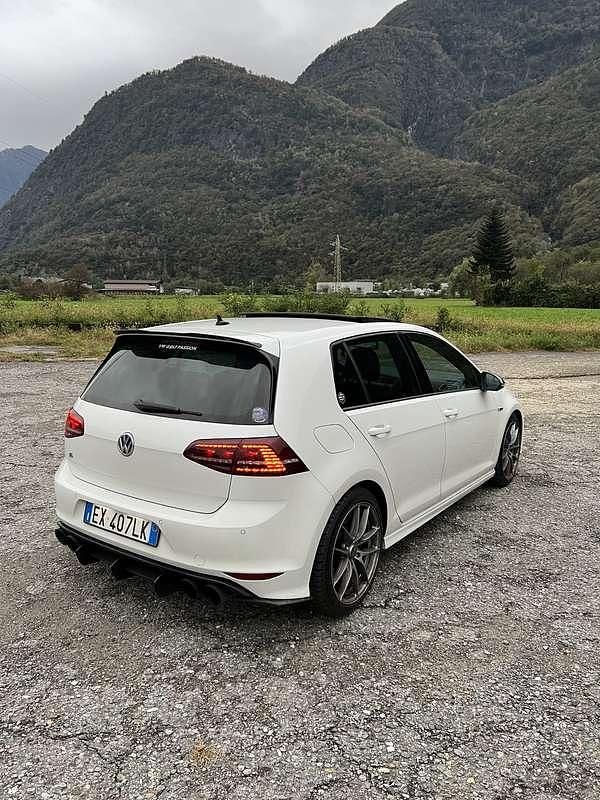 Usata VW Golf VII R 300 CV (220 kW) 2014 Bianco Berlina