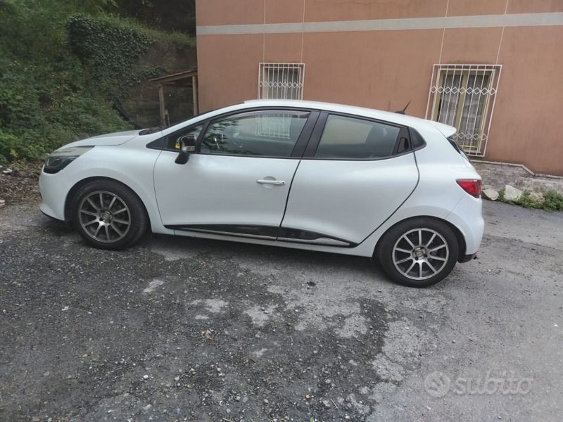 Usata Renault Clio IV 90 CV (66 kW) 2013 Bianco Berlina