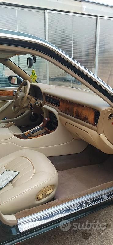 Usata Jaguar X300 Sovereign 1996 Verde Berlina
