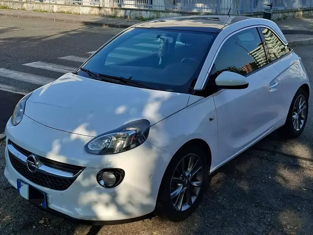 Usata Opel Adam Glam 87 CV (63 kW) 2014 Bianco Utilitaria