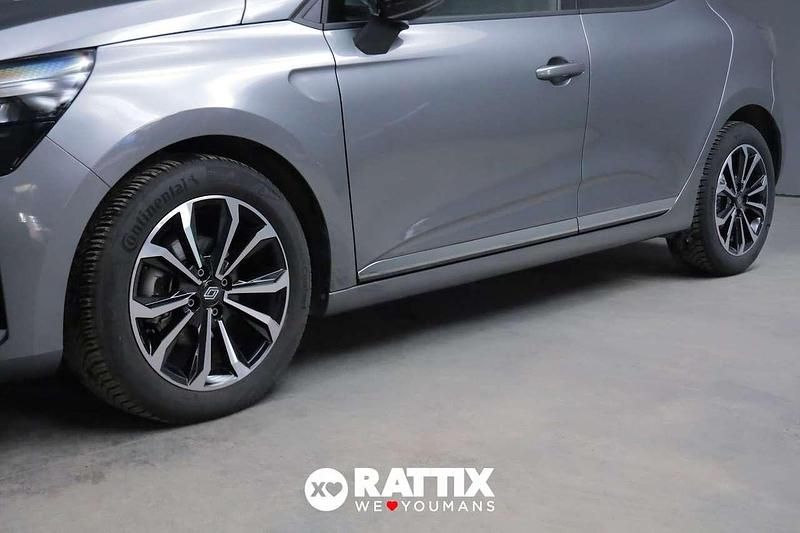 Usado Renault Clio V Techno 91 CV (66 kW) 2025 Gris Berlina
