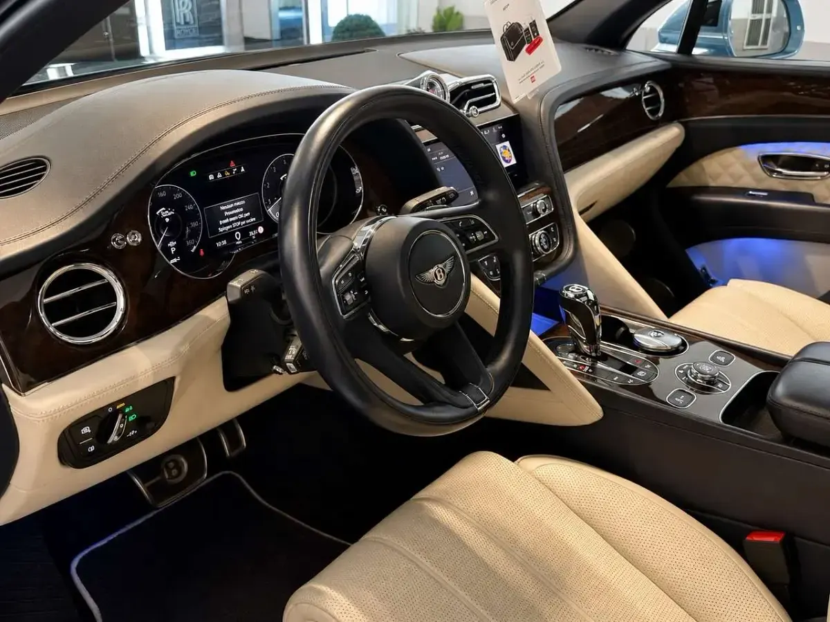 Usata Bentley Bentayga Mulliner 549 CV (403 kW) 2021 Other SUV