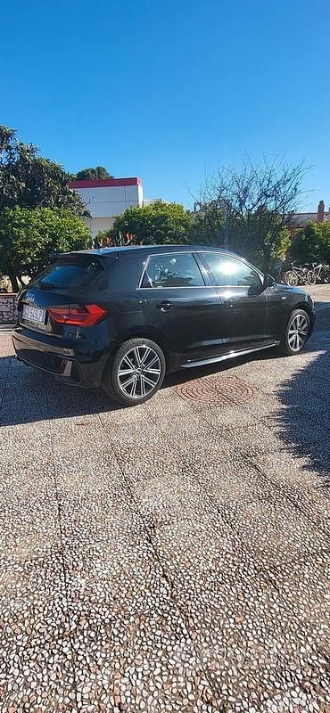 Usata Audi A1 95 CV (69 kW) 2020 Nero SUV