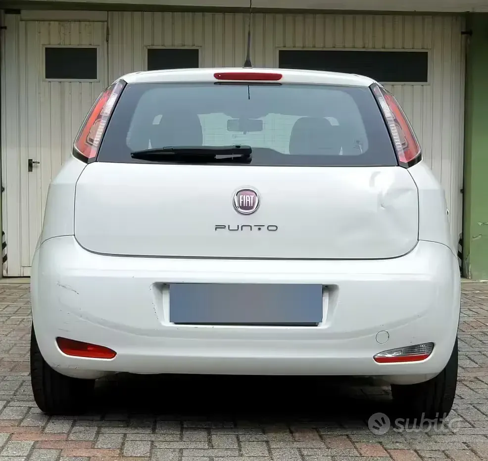 Usata Fiat Grande Punto 75 CV (55 kW) 2014 Bianco Utilitaria