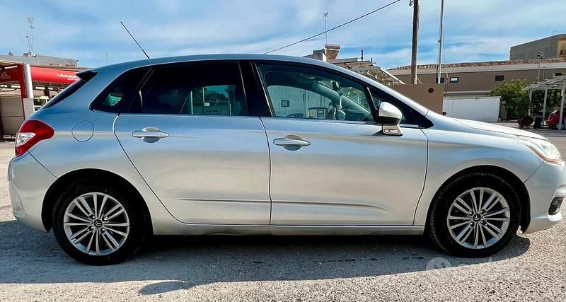 Usata Citroën C4 112 CV (82 kW) 2011 Grigio Berlina