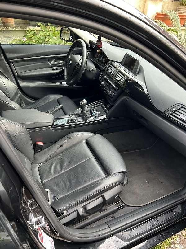 Usata BMW 320 Efficient Dynamics 184 CV (135 kW) 2012 Berlina