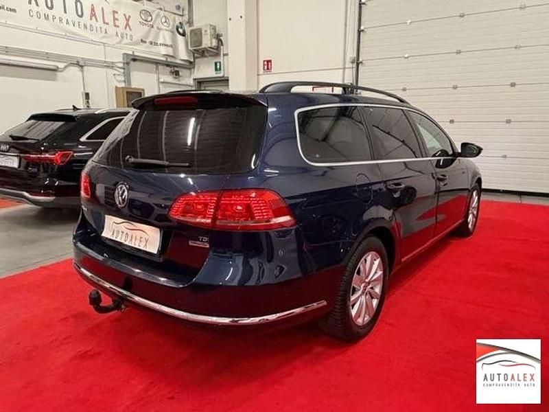 Usata VW Passat Comfortline 105 CV (77 kW) 2011 Blu Station wagon