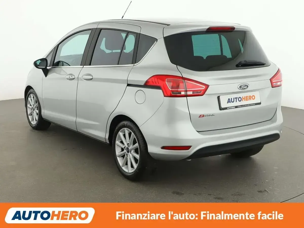 Begagnad Ford B-MAX Titanium 75 HK (55 kW) 2017 Silver Minibuss