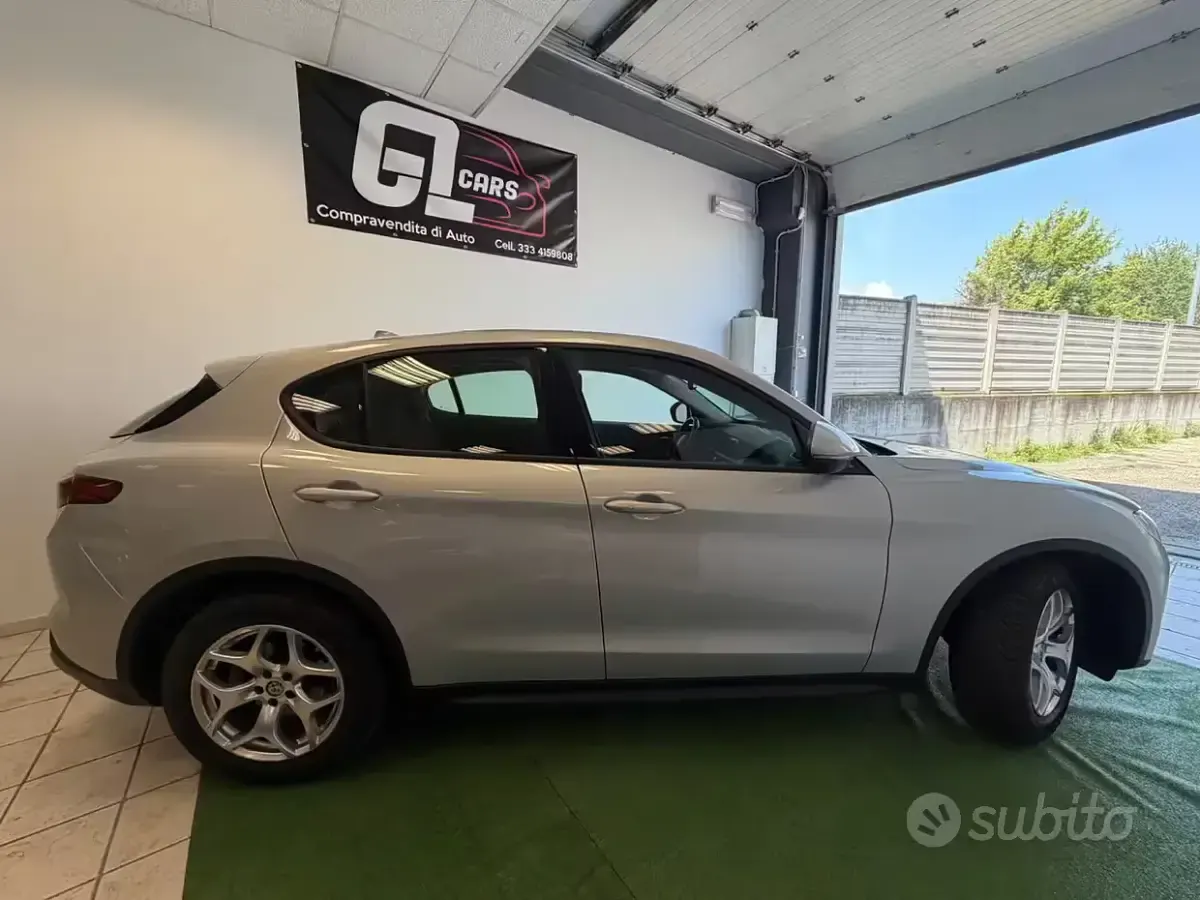 Usata Alfa Romeo Stelvio Executive 190 CV (139 kW) 2021 Grigio SUV