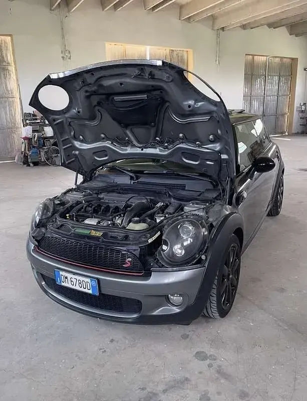 Usata Mini Cooper S 177 CV (130 kW) 2008 Utilitaria