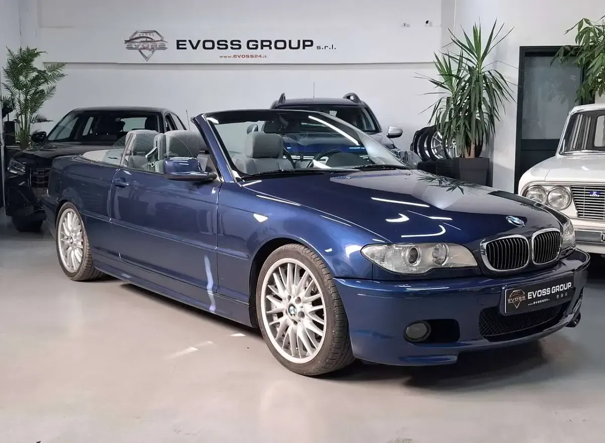 Usata BMW 320 Cabriolet M Sport 170 CV (125 kW) 2004 Blu/azzurro Cabrio