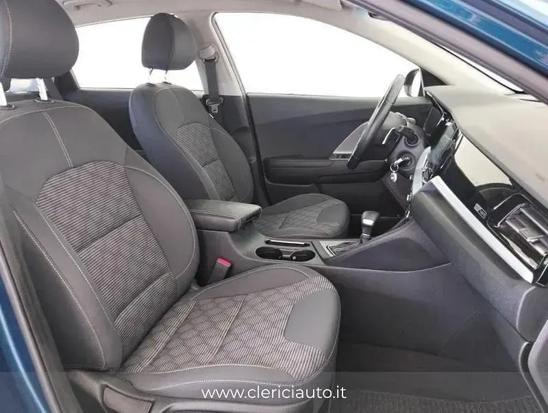 Usata Kia Niro Urban 141 CV (103 kW) 2021 Blu SUV