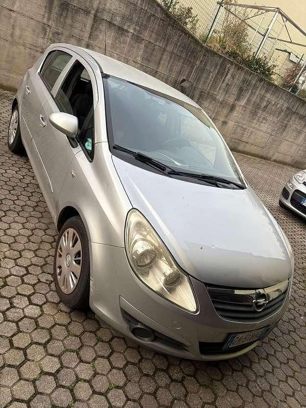 Usata Opel Corsa Club 80 CV (58 kW) 2007 Utilitaria