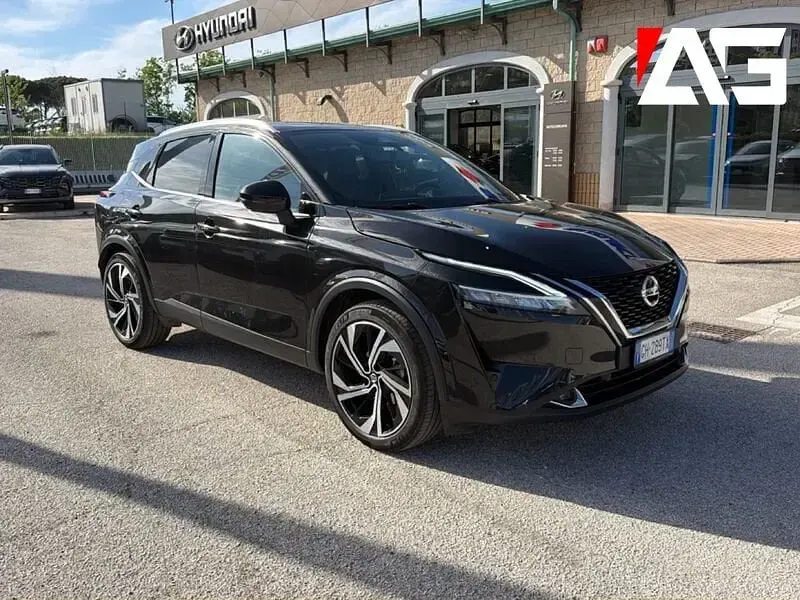 Usata Nissan Qashqai Tekna+ 158 CV (116 kW) 2022 Nero SUV