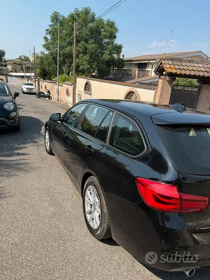 Usata BMW 316 Advantage 116 CV (85 kW) 2017 Nero Station wagon