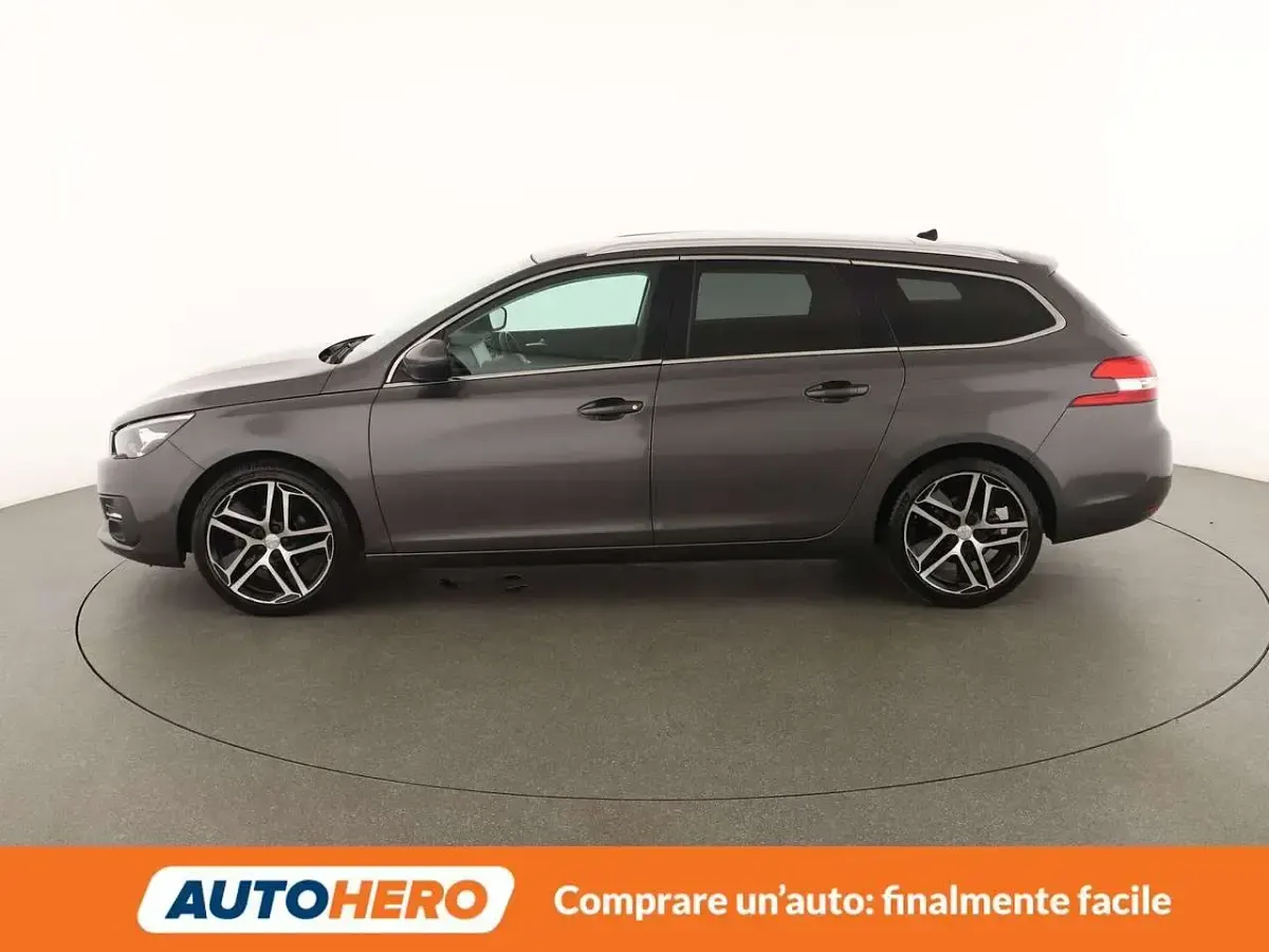 Usata Peugeot 308 Allure 120 CV (88 kW) 2017 Grigio Station wagon