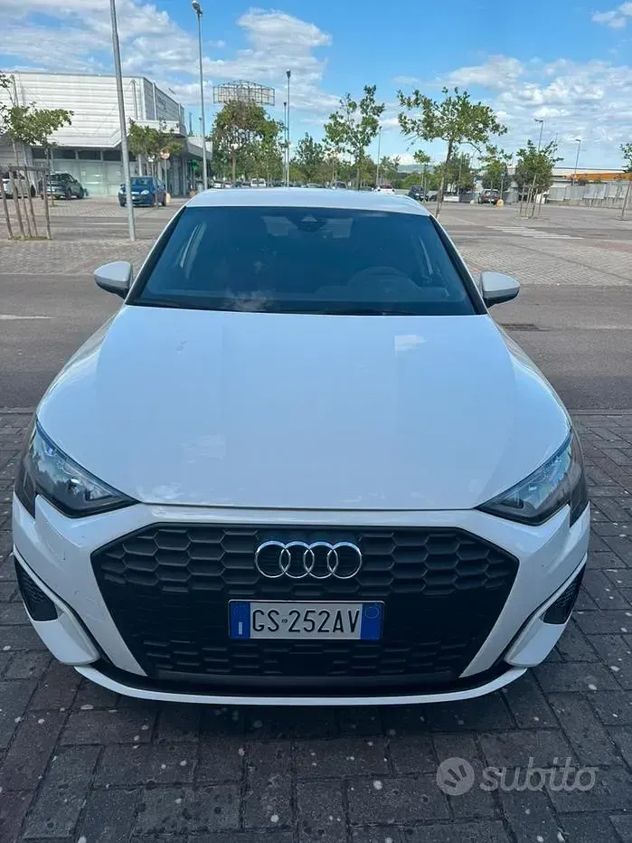 Usata Audi A3 116 CV (85 kW) 2024 Bianco Berlina