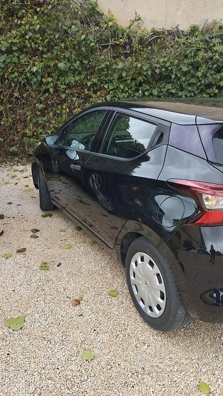 Usata Nissan Micra Visia 80 CV (58 kW) 2018 Nero Utilitaria