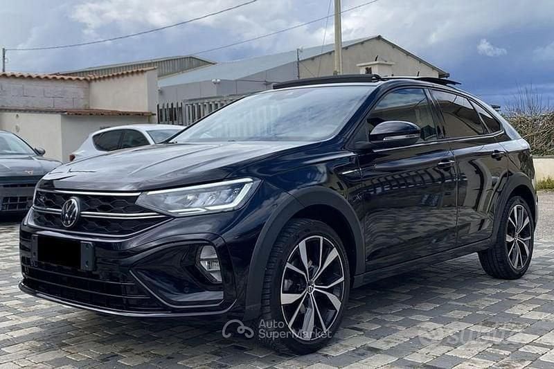 Usata VW Taigo R-line 110 CV (80 kW) 2022 Nero SUV