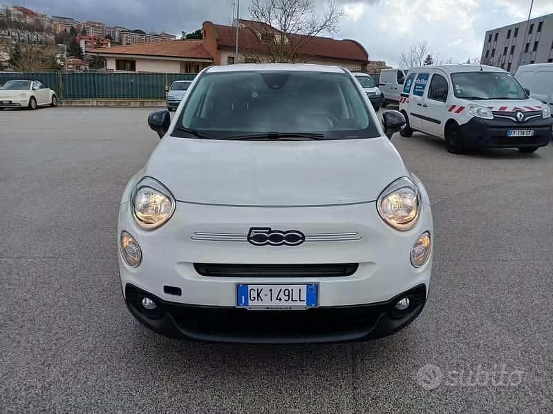 Usata Fiat 500X Club 95 CV (69 kW) 2022 Bianco SUV