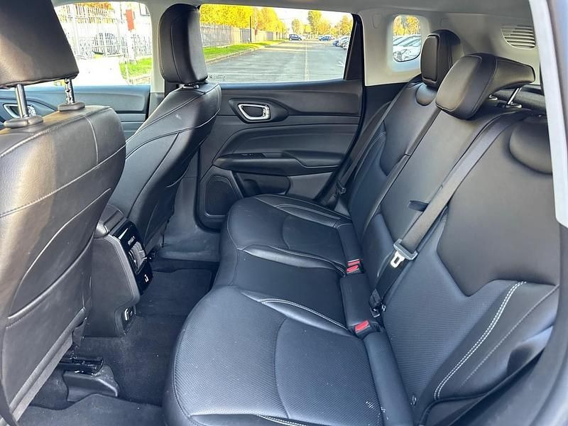 Usata Jeep Compass Summit 131 CV (96 kW) 2024 Grigio SUV