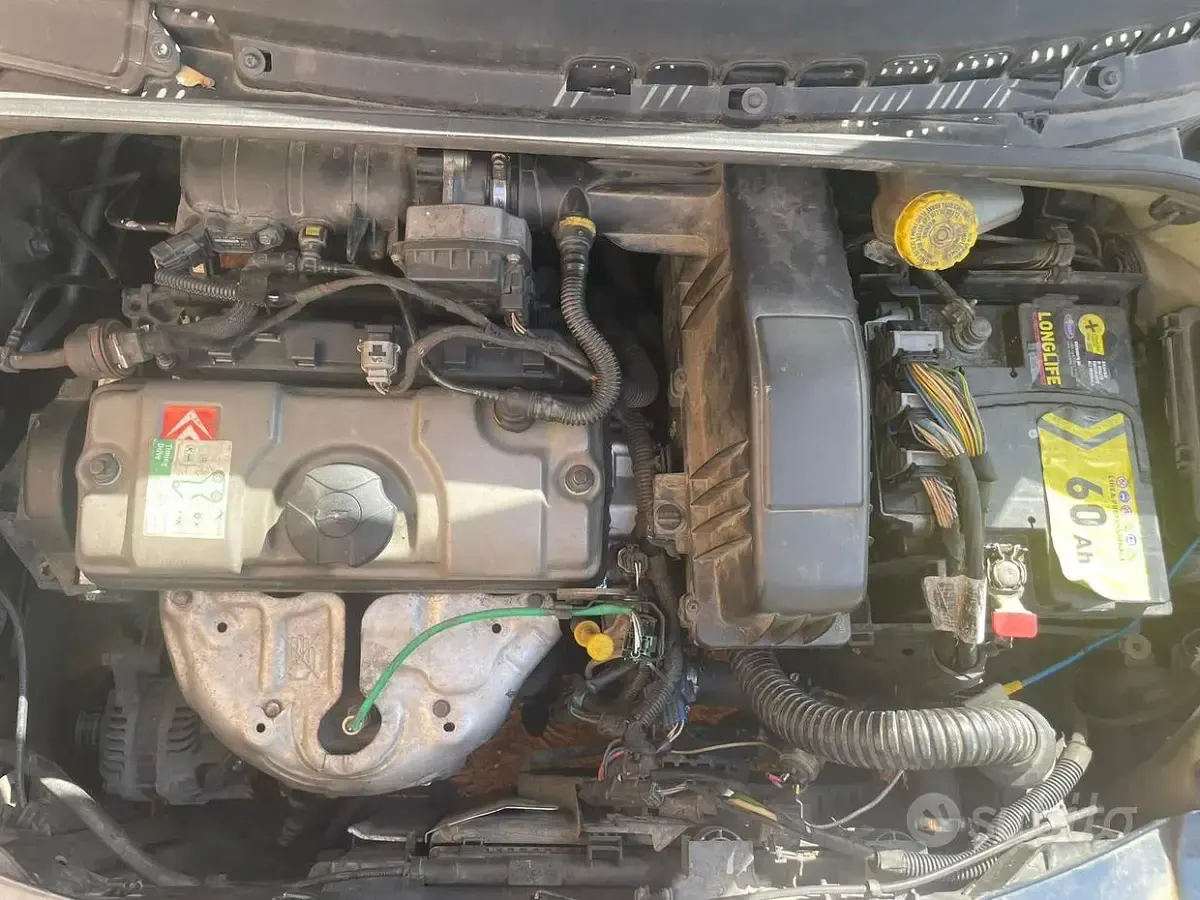 Usata Citroën C3 Elegance 73 CV (53 kW) 2005 Grigio Berlina