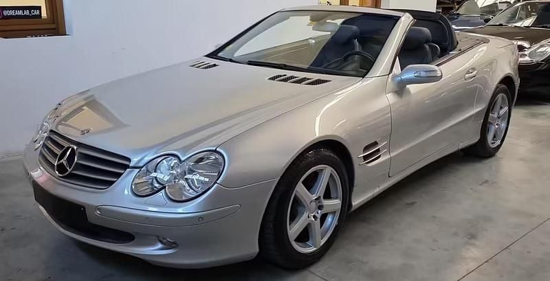 Usata Mercedes SL350 245 CV (180 kW) 2004 Argento Cabrio