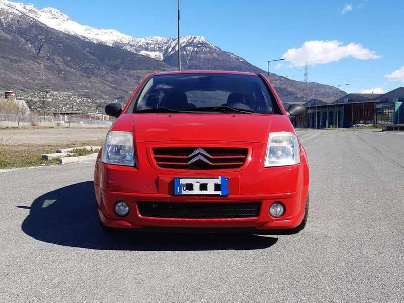 Usato 2005 Citroën C2 1.6 Benzin 122 CV (5.900 €)